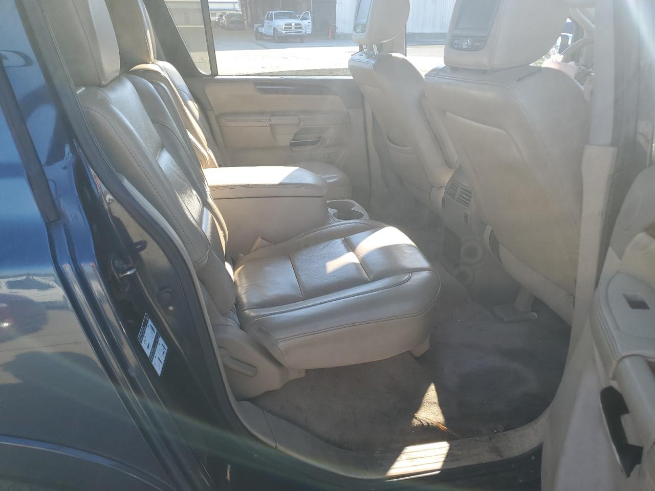 NISSAN ARMADA PLATINUM