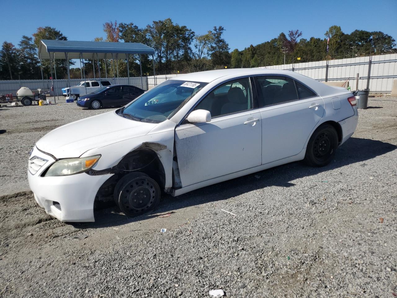 TOYOTA CAMRY BASE