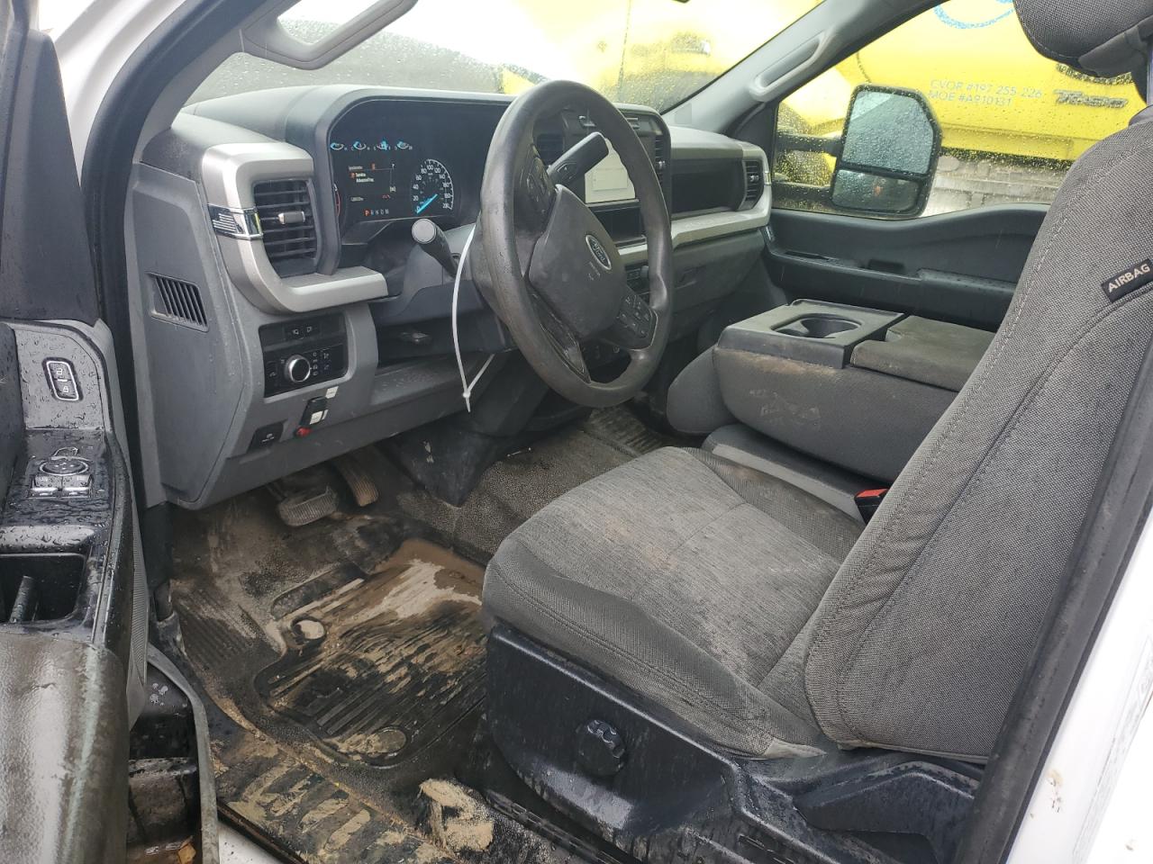 FORD F-550 SUPER DUTY