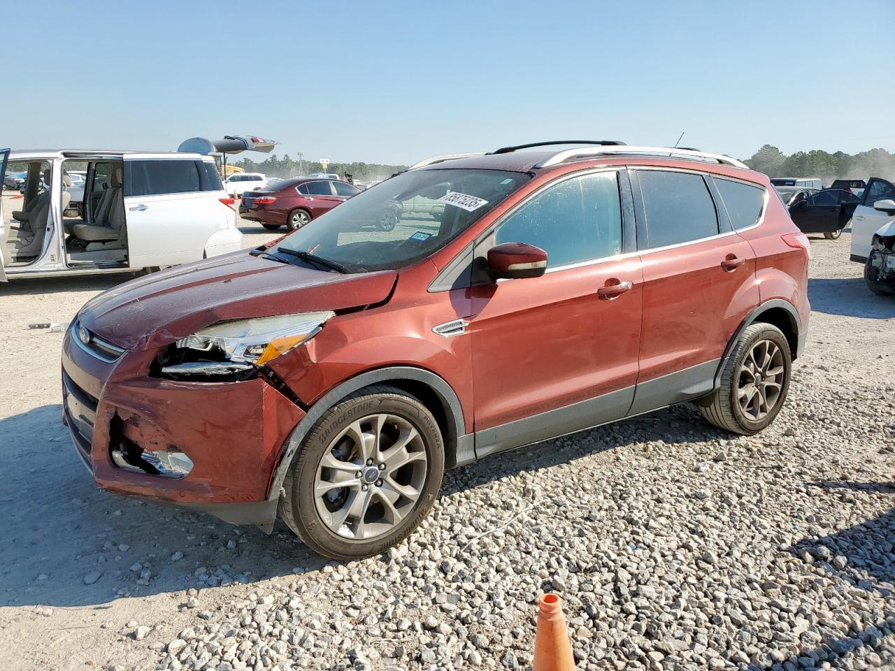 FORD ESCAPE TITANIUM