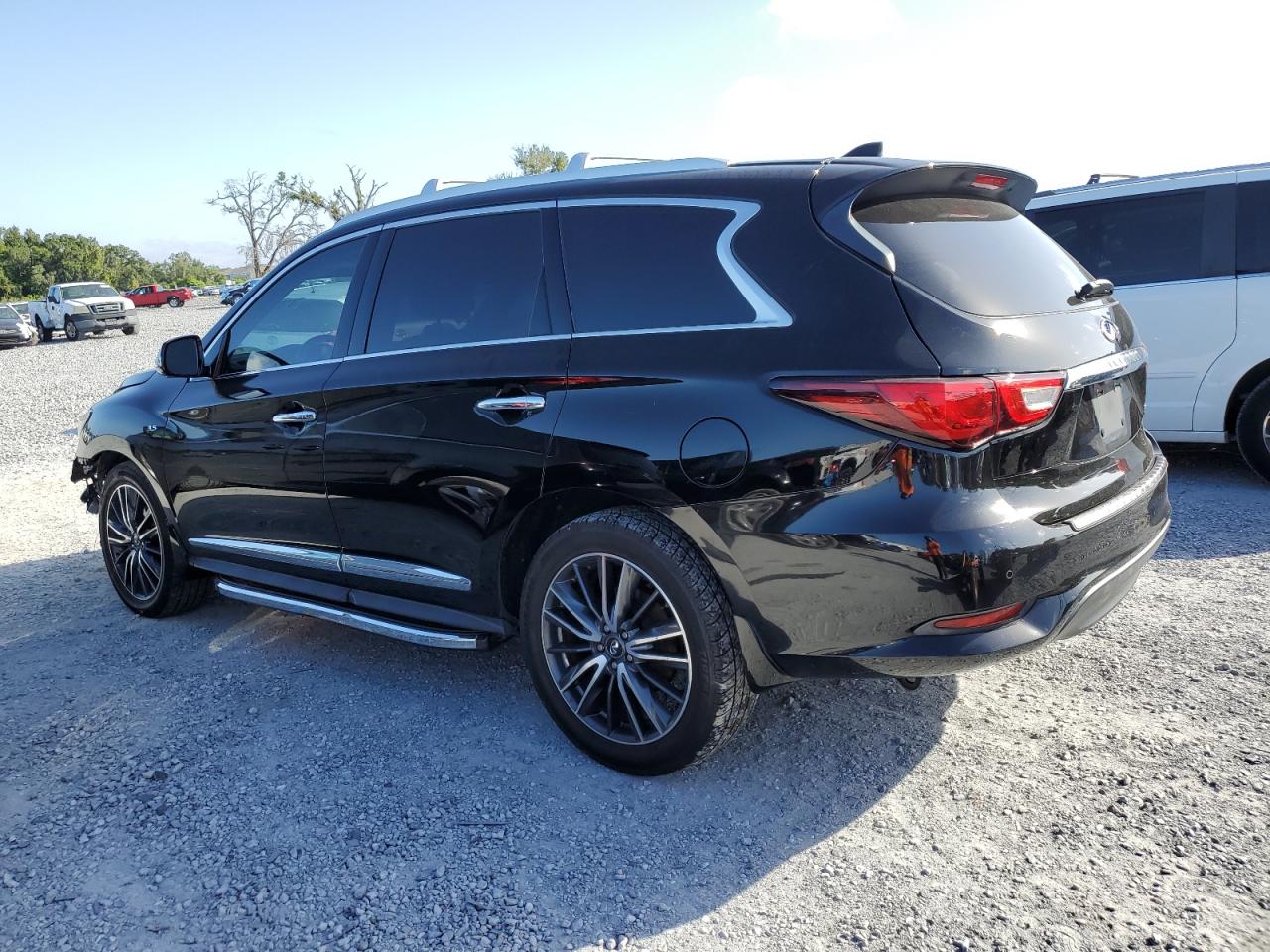 INFINITI QX60