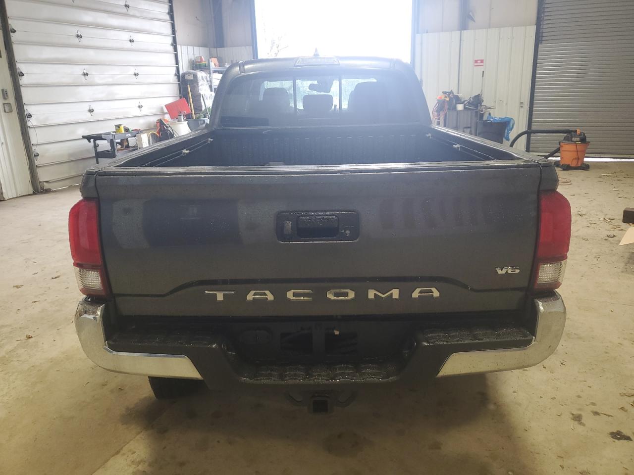 TOYOTA TACOMA DOUBLE CAB