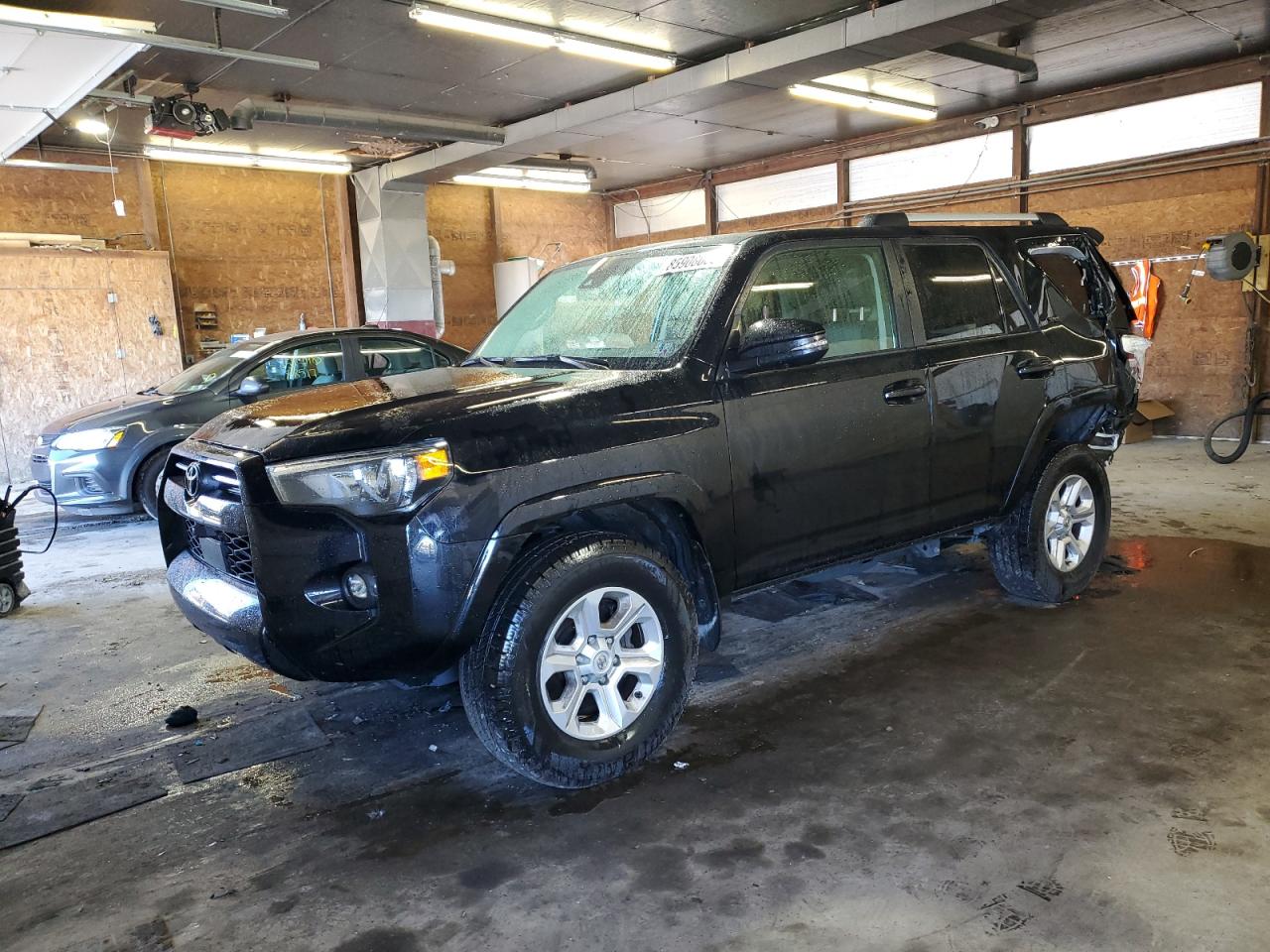 TOYOTA 4RUNNER SE