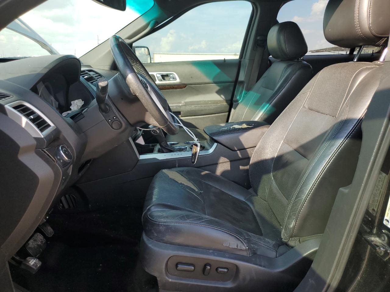 FORD EXPLORER LIMITED