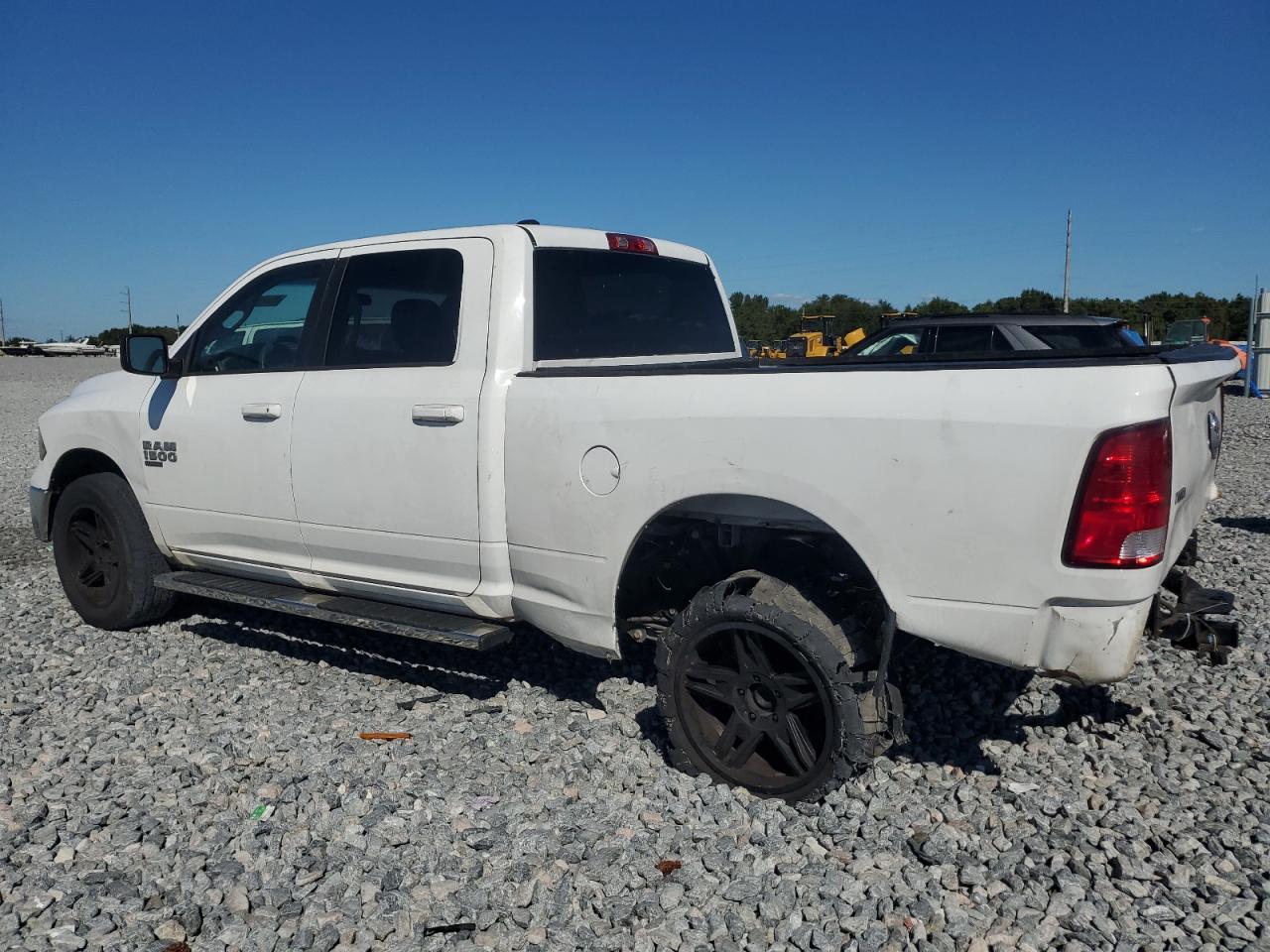 RAM 1500 SLT