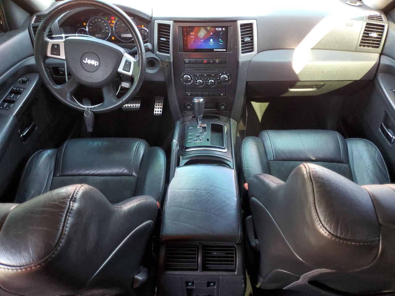 JEEP GRAND CHEROKEE SRT-8