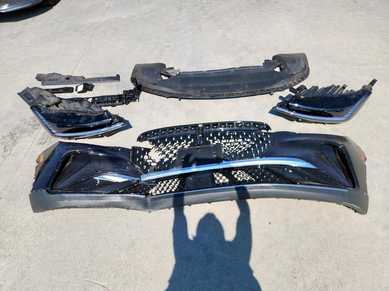 LINCOLN NAUTILUS PREMIERE