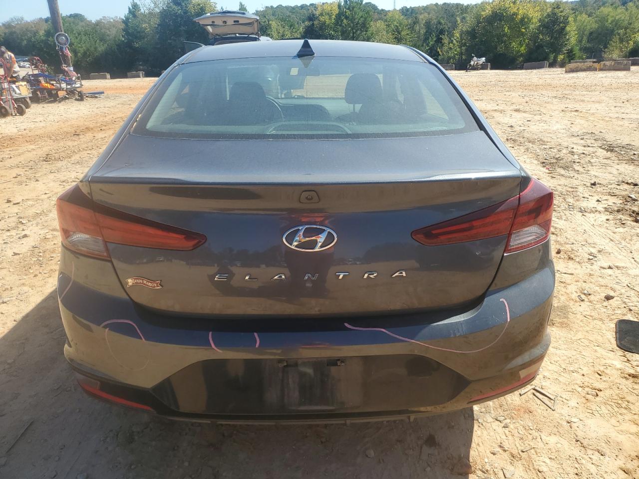 HYUNDAI ELANTRA SEL