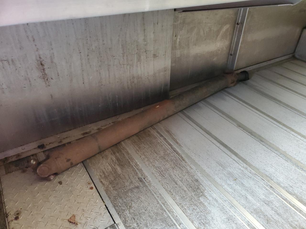 Lot #3310445319 2020 FORD F550