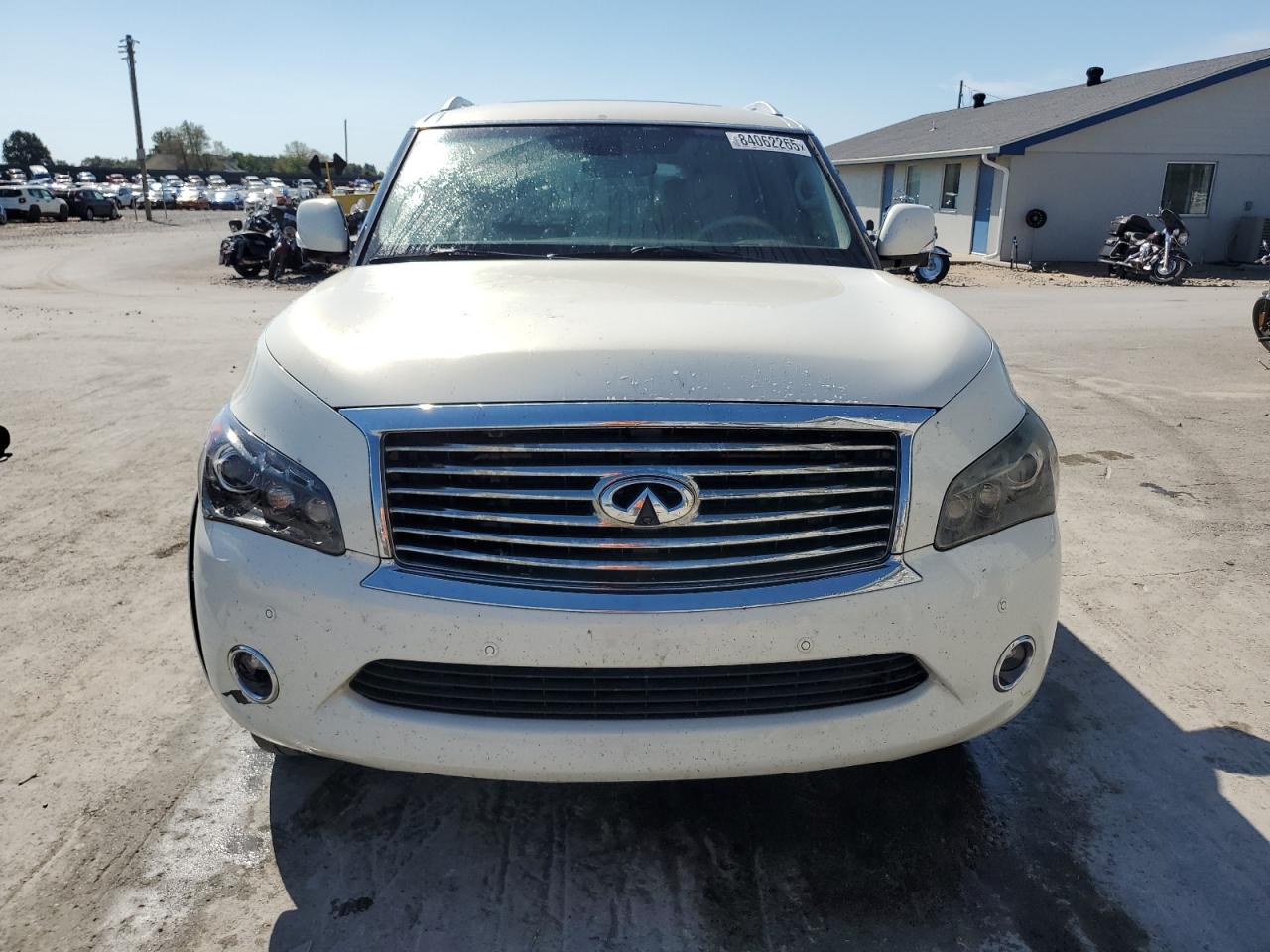 INFINITI QX80