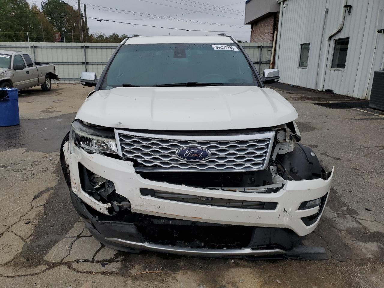 FORD EXPLORER PLATINUM