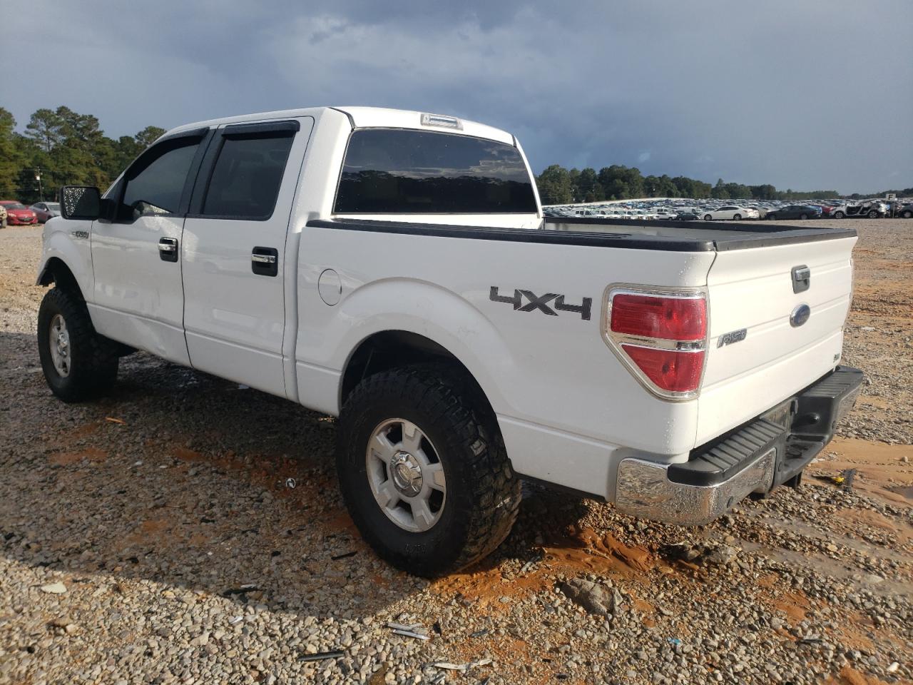 FORD F-150 SUPERCREW