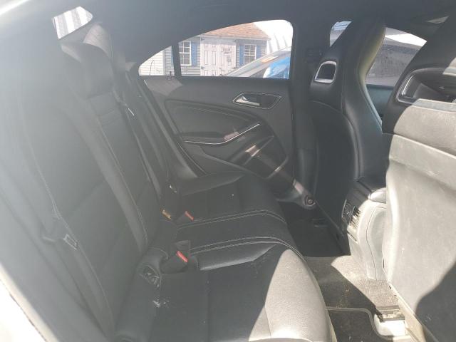 2018 MERCEDES-BENZ CLA 250 4M WDDSJ4GB2JN594105