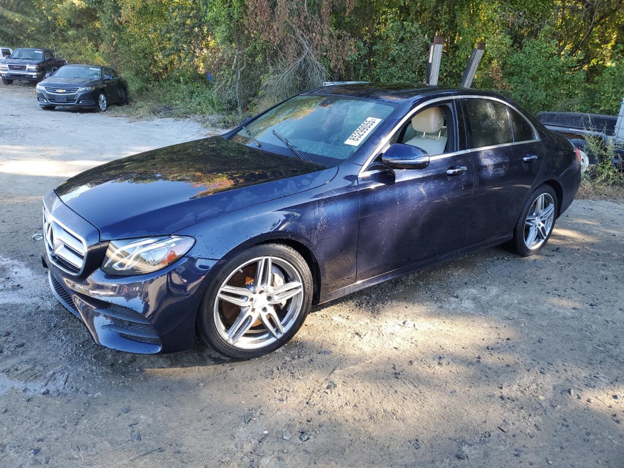 MERCEDES-BENZ E-CLASS 300