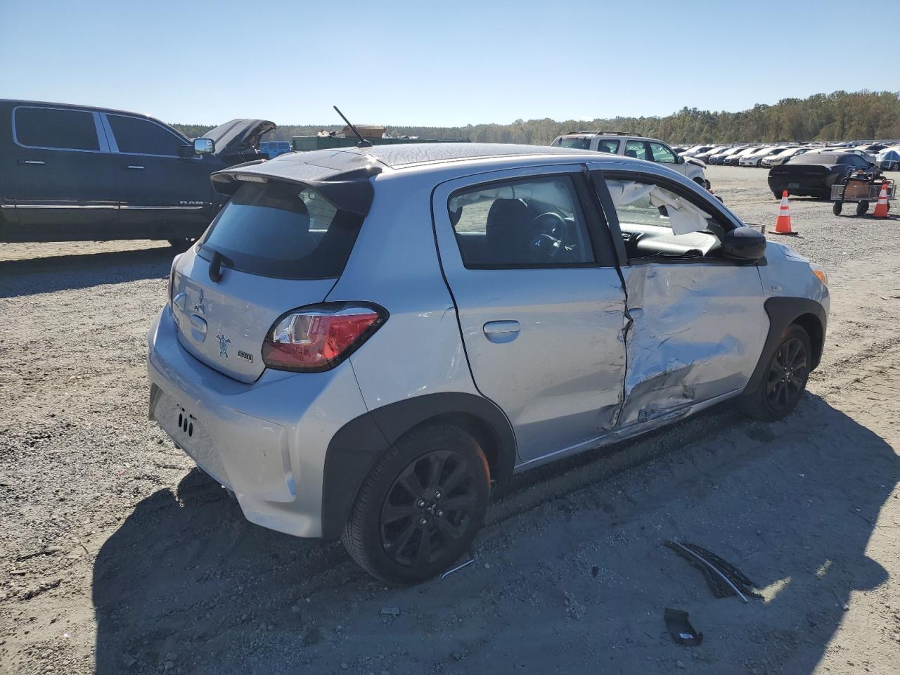 MITSUBISHI MIRAGE SE