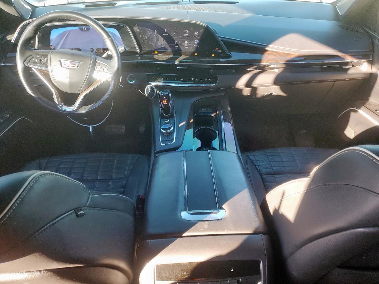 CADILLAC ESCALADE SPORT PLATINUM