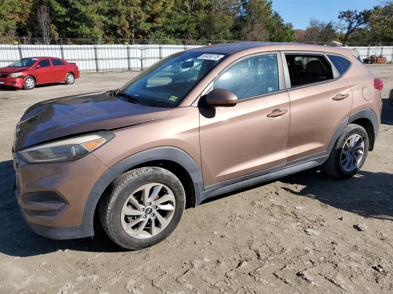 HYUNDAI TUCSON SE