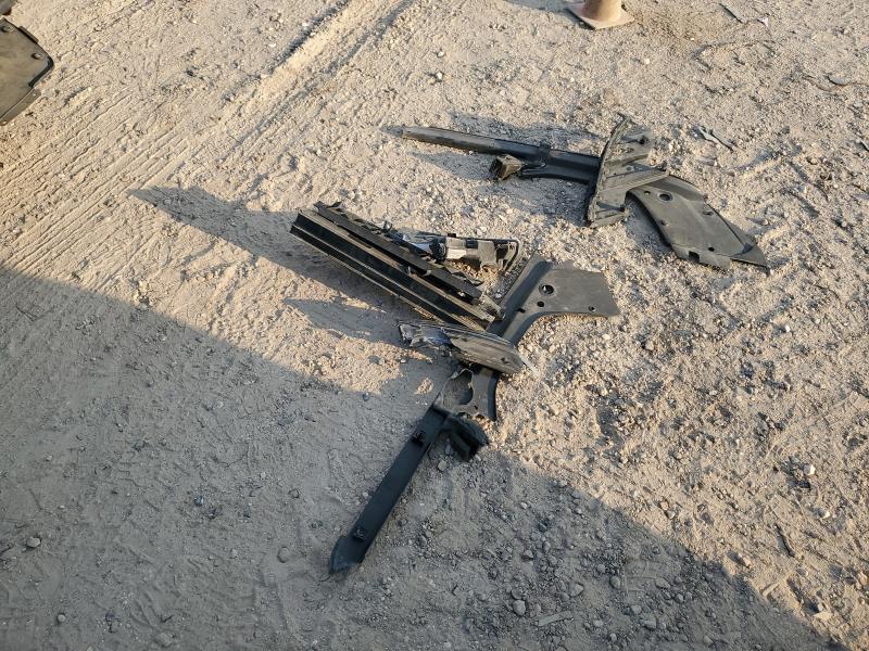 2023 JEEP GRAND CHEROKEE LAREDO #3282624062