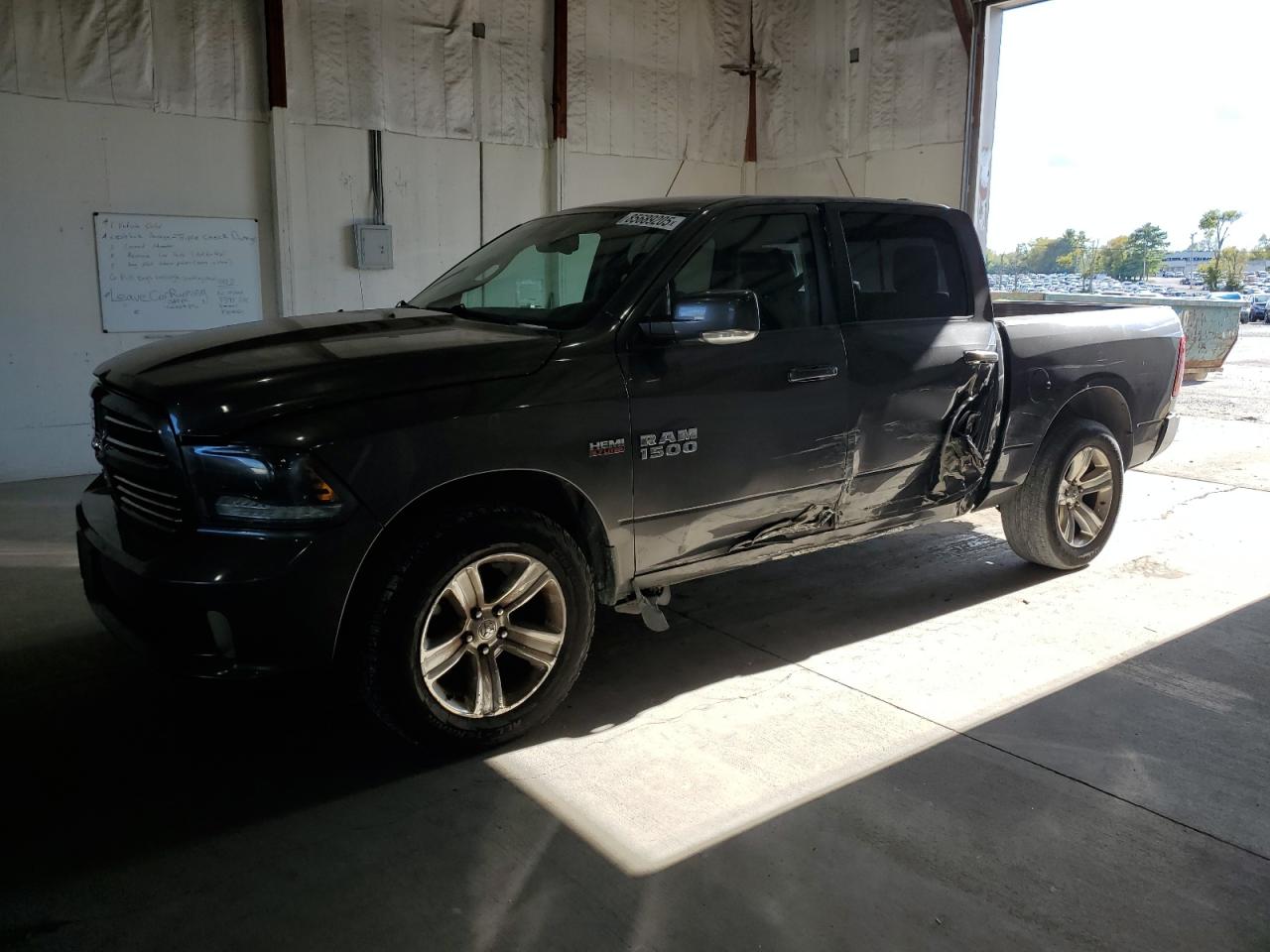 RAM 1500 SPORT