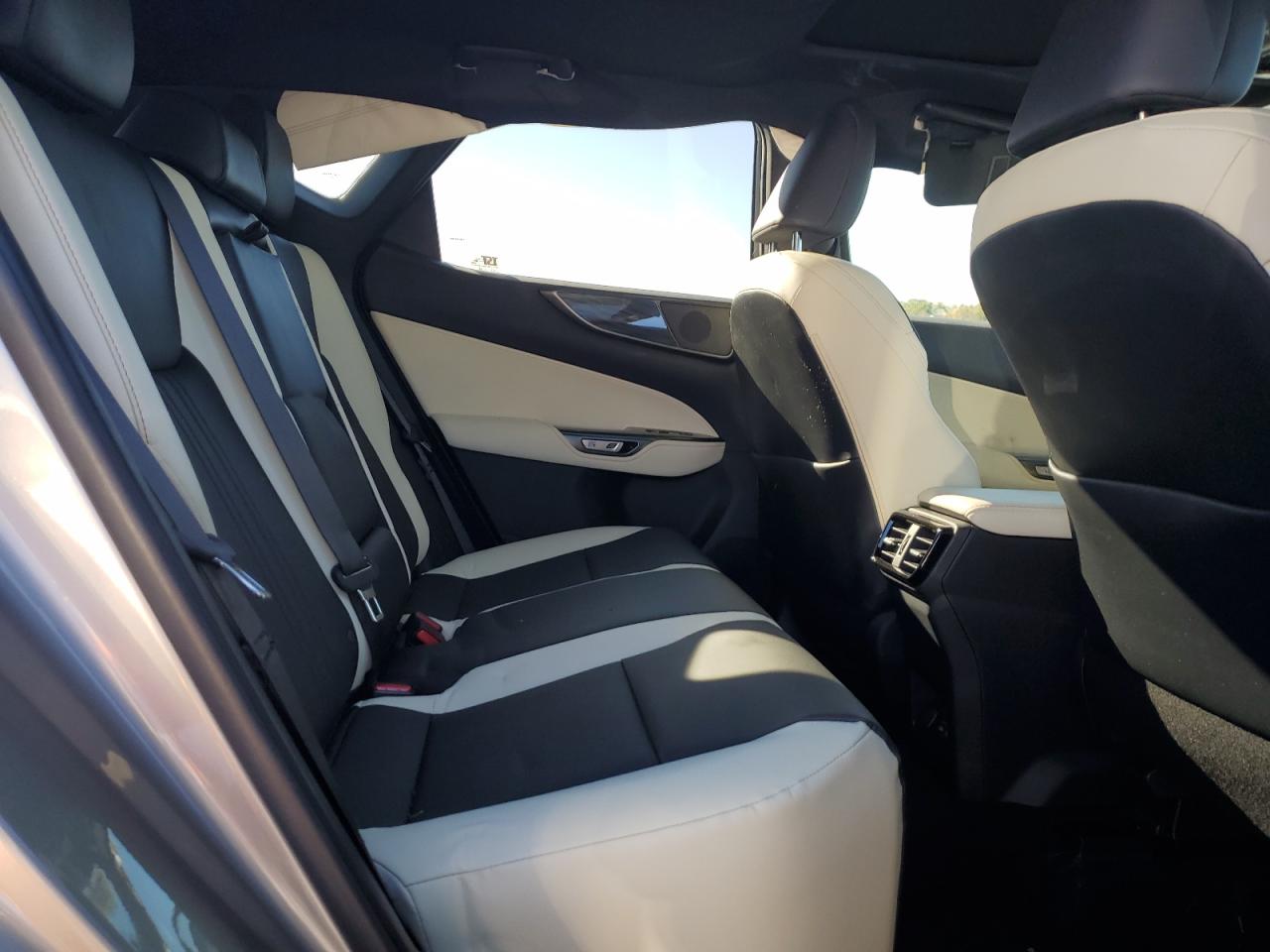 LEXUS NX 350 PREMIUM