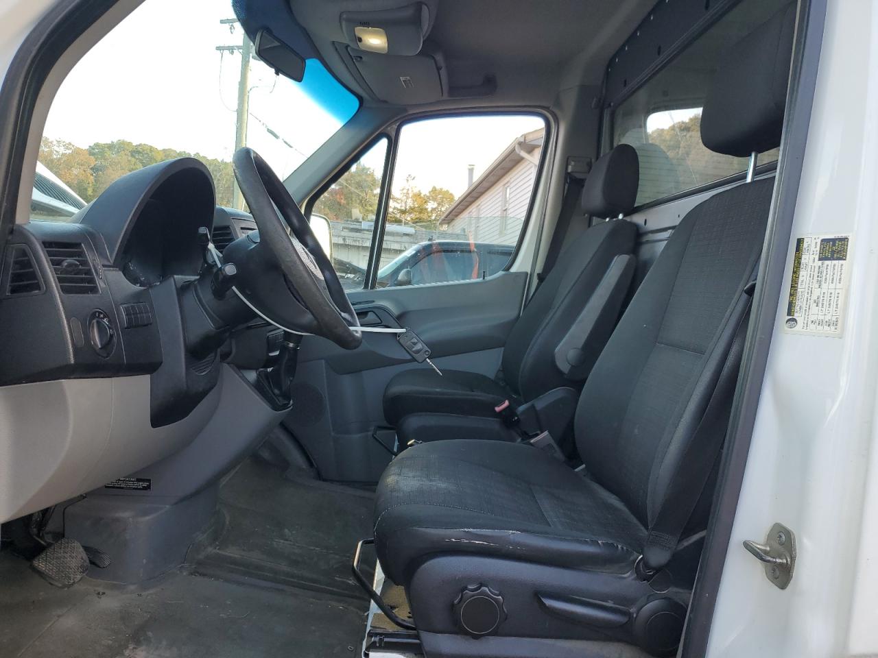 MERCEDES-BENZ SPRINTER 2500