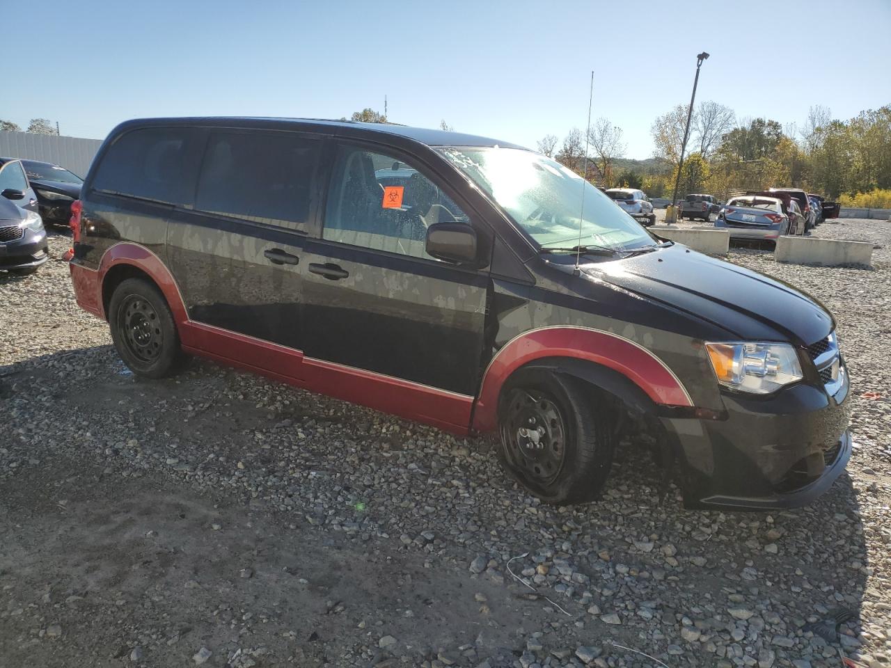 DODGE GRAND CARAVAN SE
