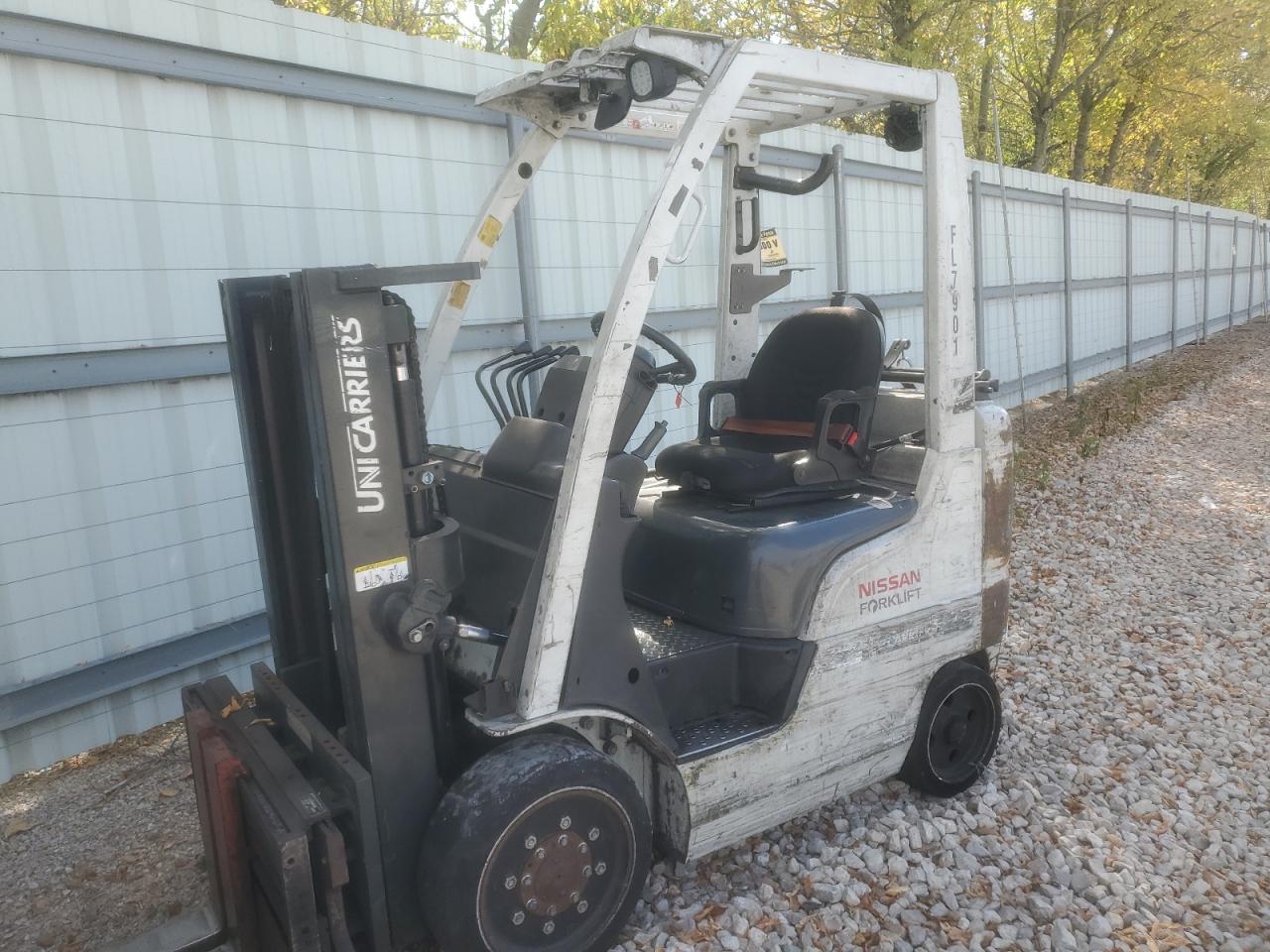 Lot #3290190211 2013 NISS FORKLIFT