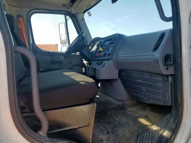 2016 FREIGHTLINER M2 112 MED #3279617759