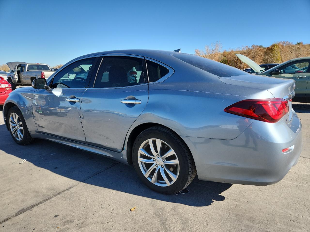 INFINITI Q70 3.7 LUXE