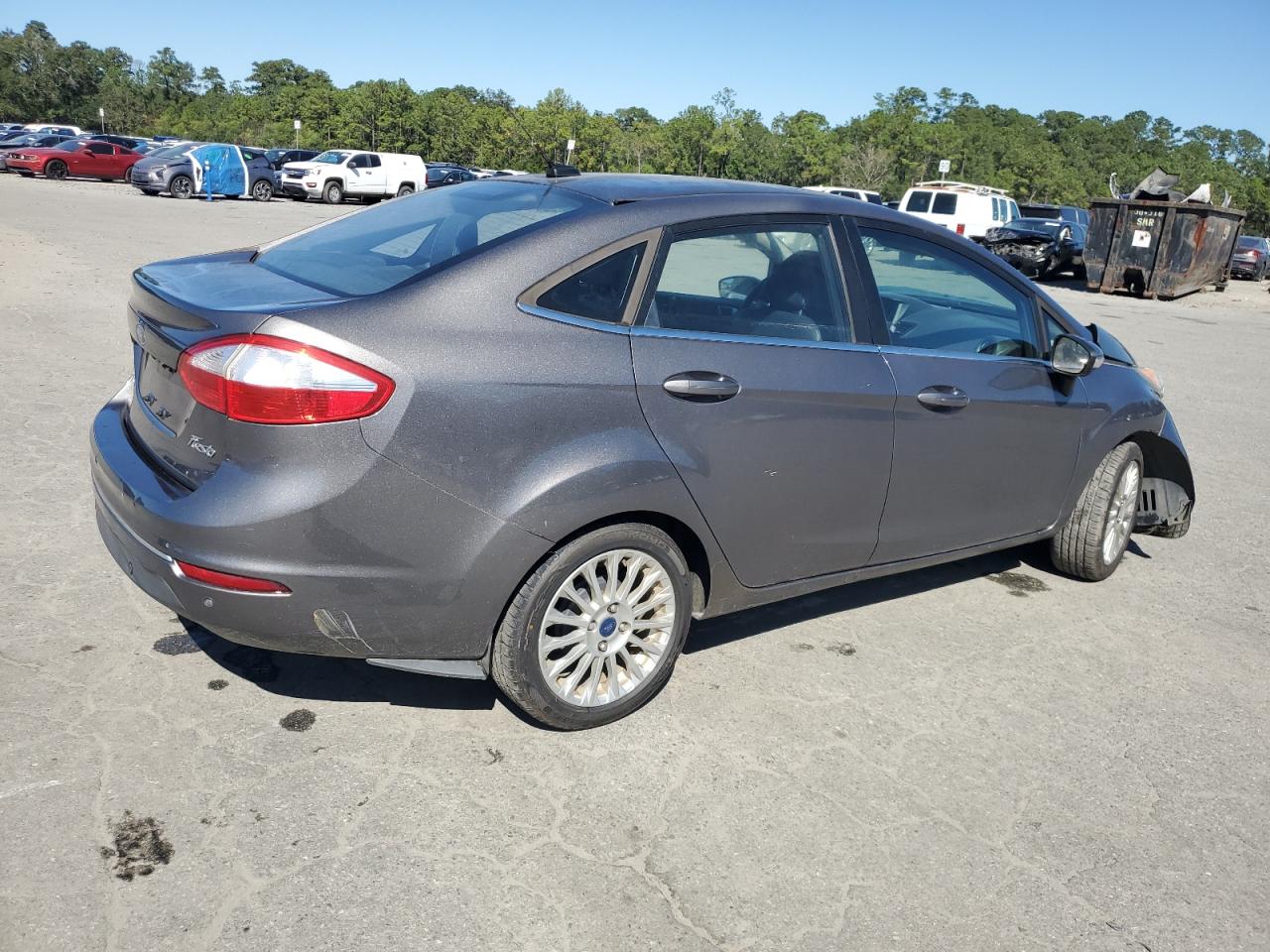 FORD FIESTA TITANIUM