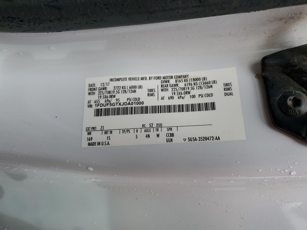 FORD F-550 SUPER DUTY