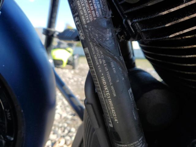 2017 HARLEY-DAVIDSON FLTRXS ROA - 1HD1KTC11HB642214