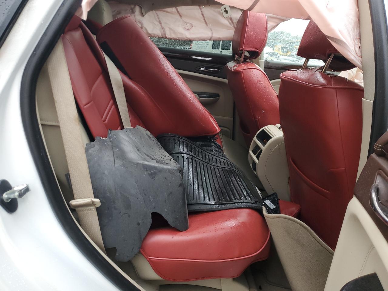 CADILLAC SRX LUXURY COLLECTION