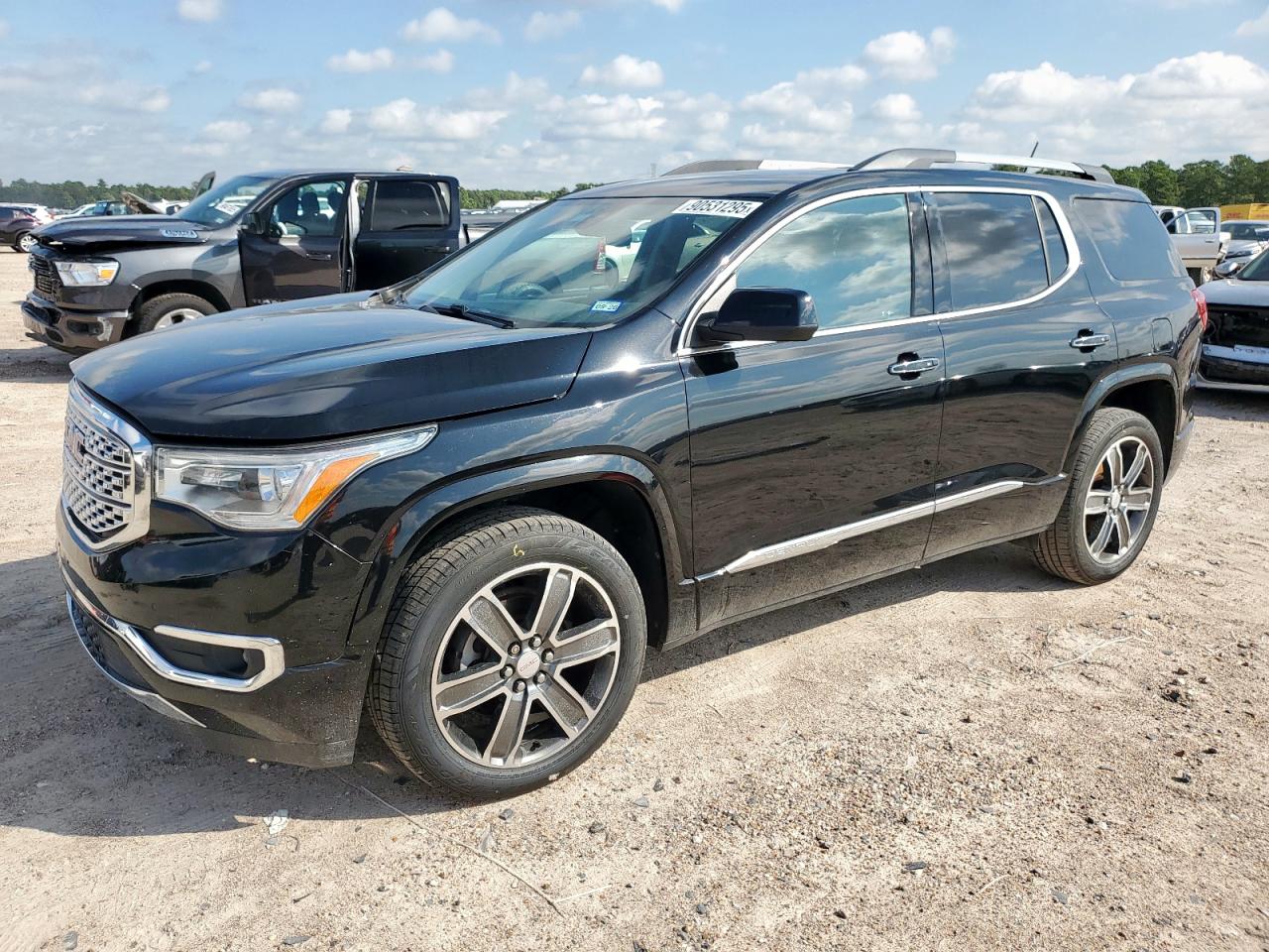 GMC ACADIA DENALI
