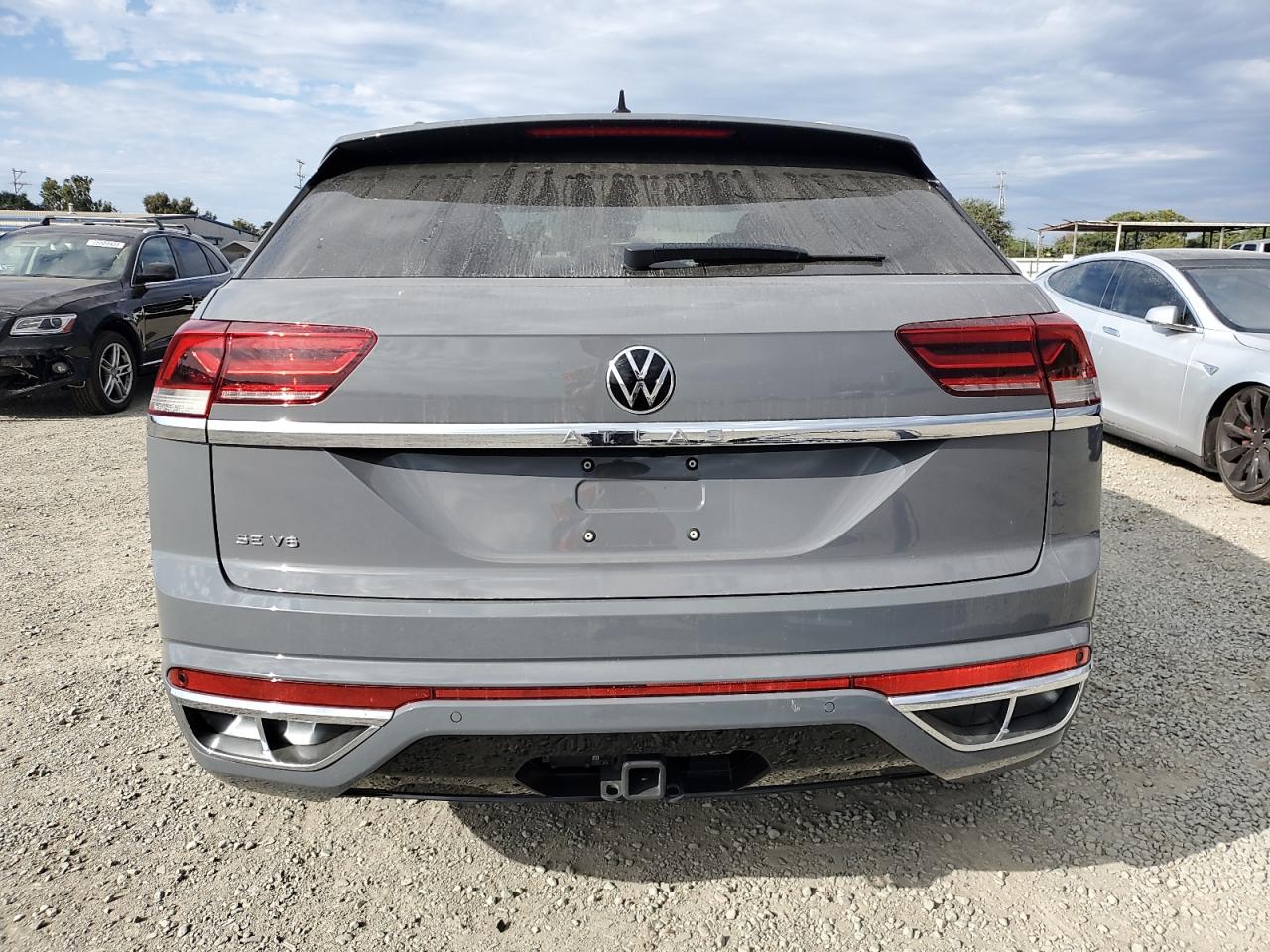 VOLKSWAGEN ATLAS CROSS SPORT SE