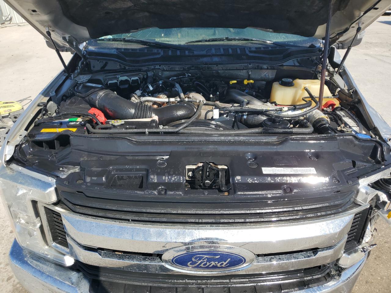 FORD F-250 SUPER DUTY