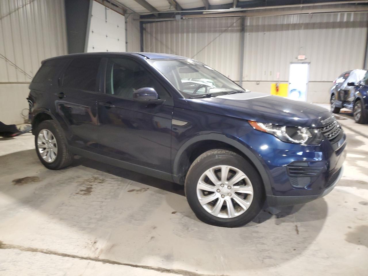 LAND ROVER DISCOVERY SE