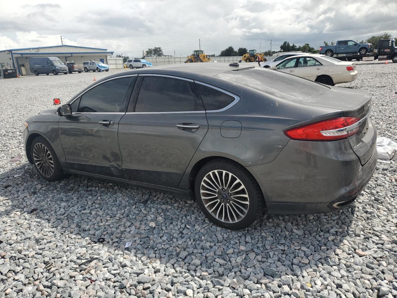 FORD FUSION SE