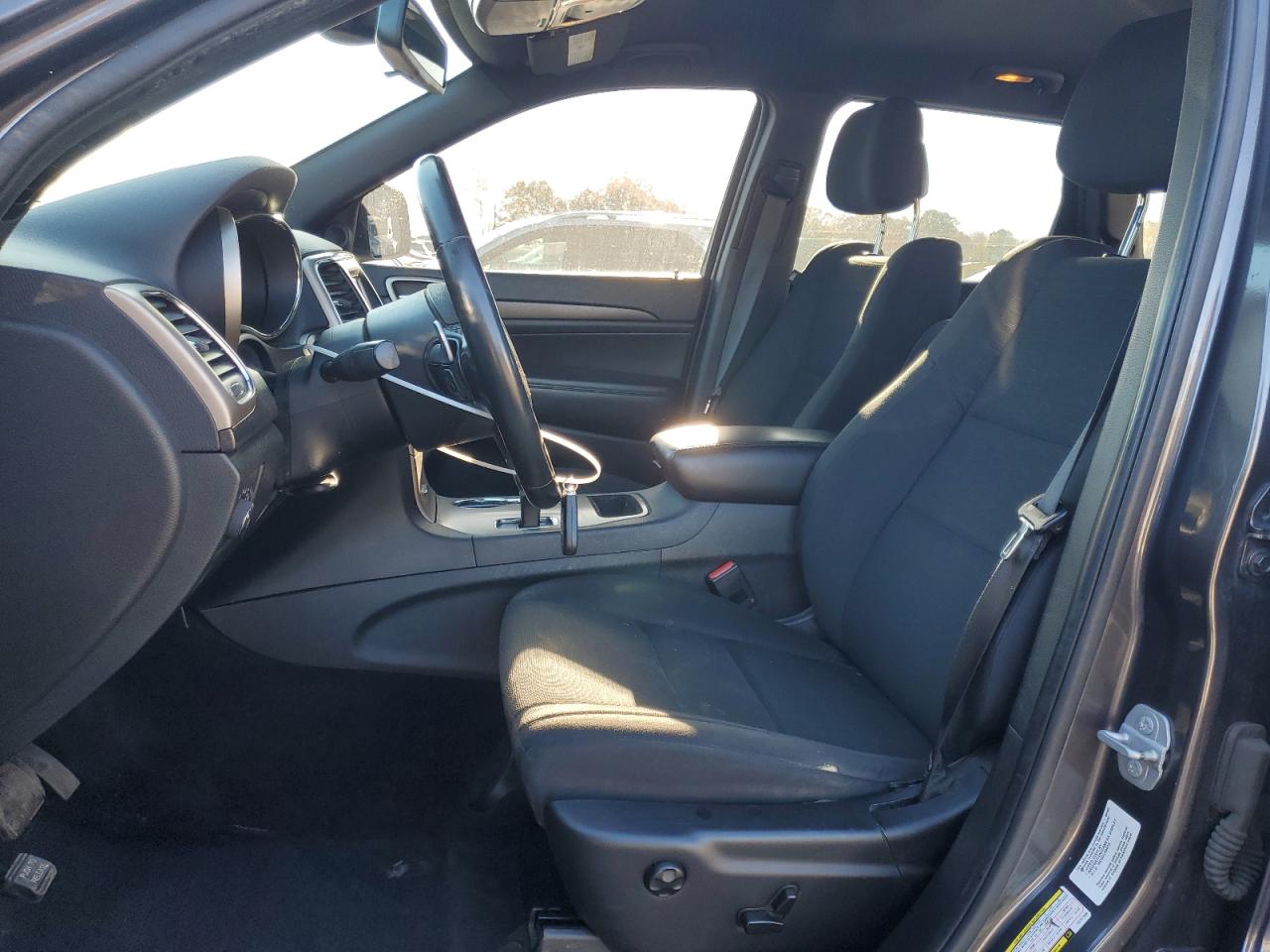 JEEP GRAND CHEROKEE LAREDO