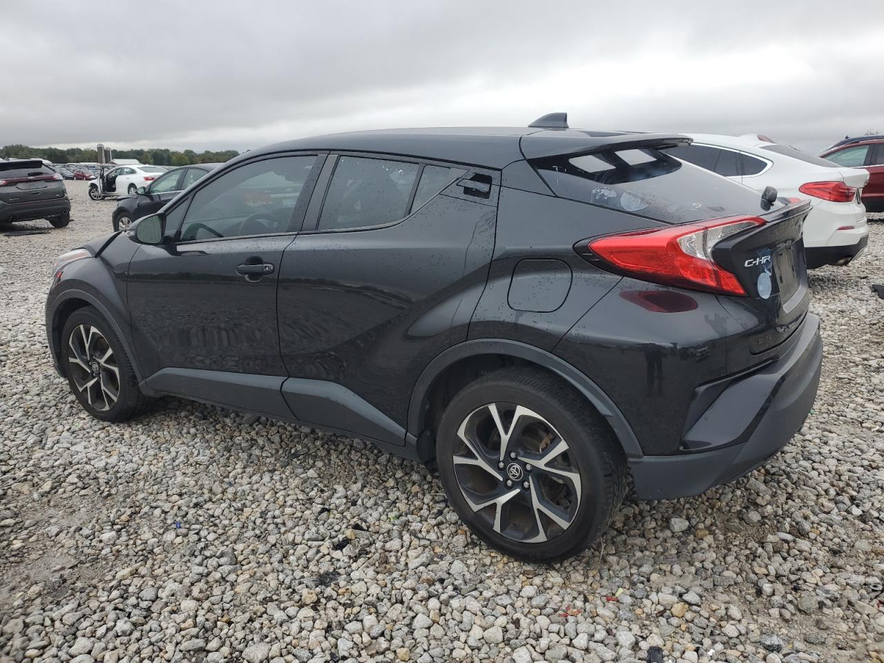 TOYOTA C-HR XLE