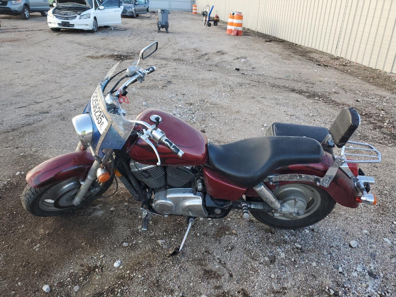 Lot #3283855420 2002 HONDA VT1100 C2