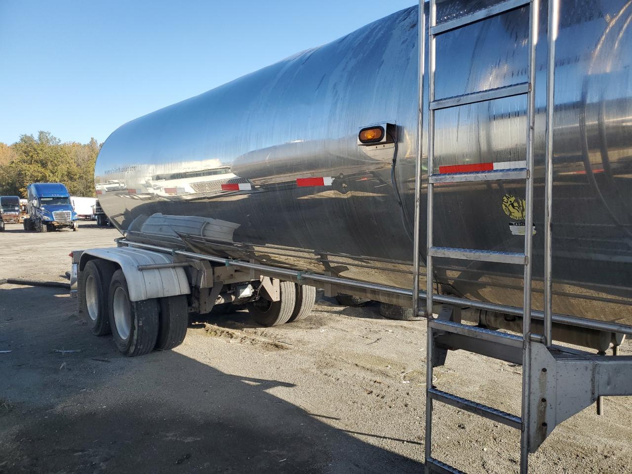 Lot #3285012976 2006 POLAR UNKNOWN