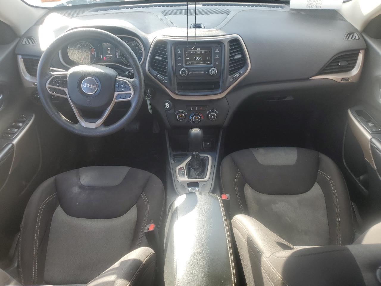 JEEP GRAND CHEROKEE SPORT