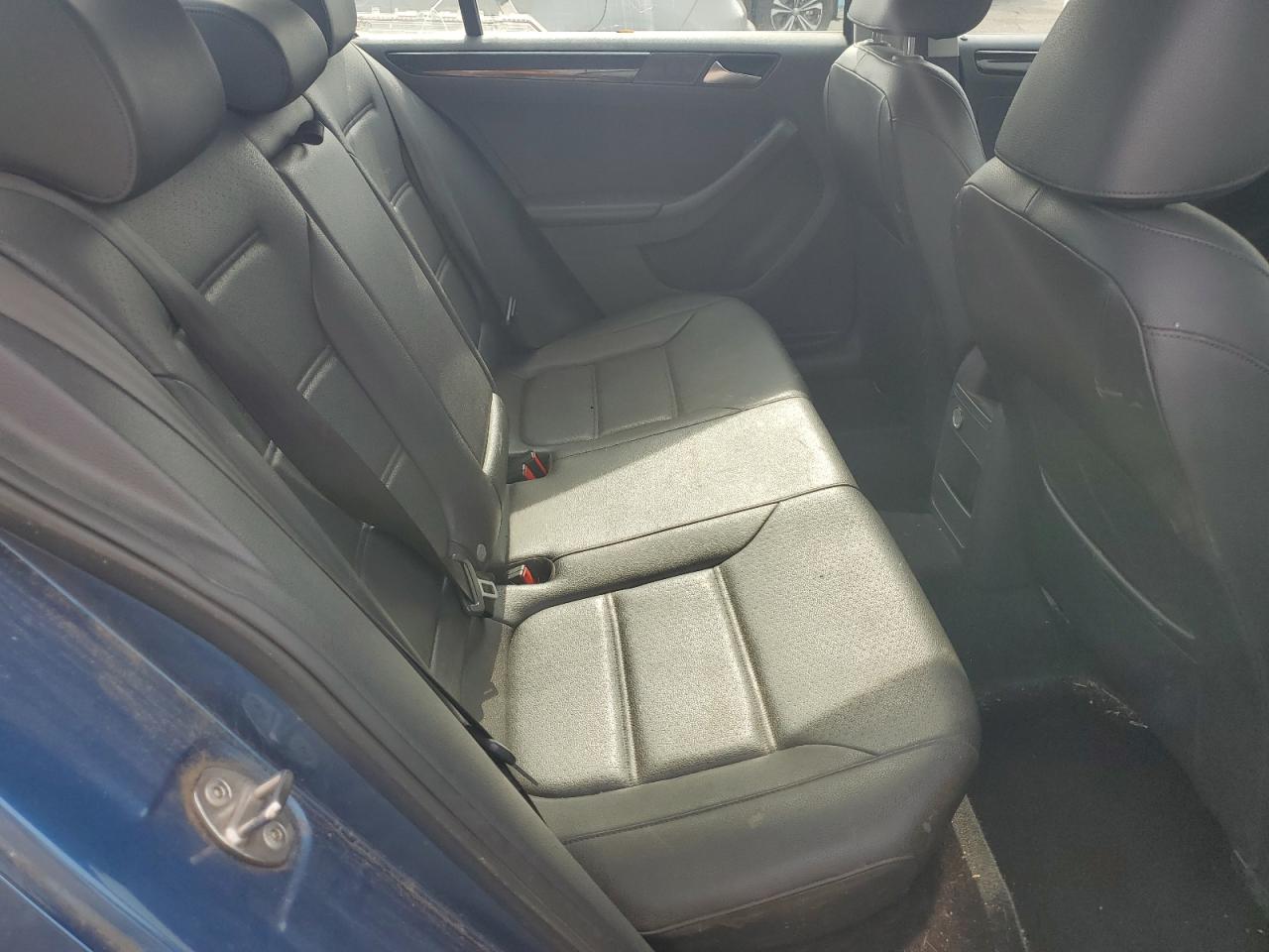 VOLKSWAGEN JETTA SEL