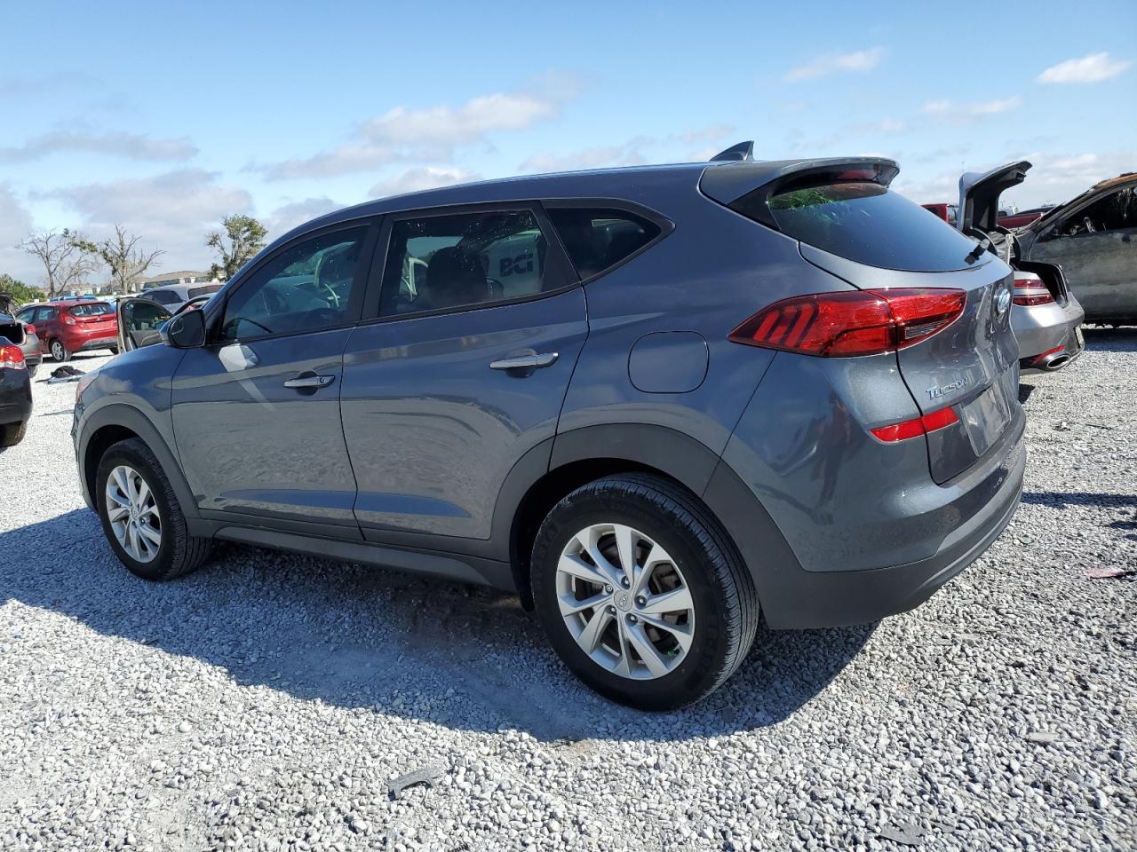 HYUNDAI TUCSON SE