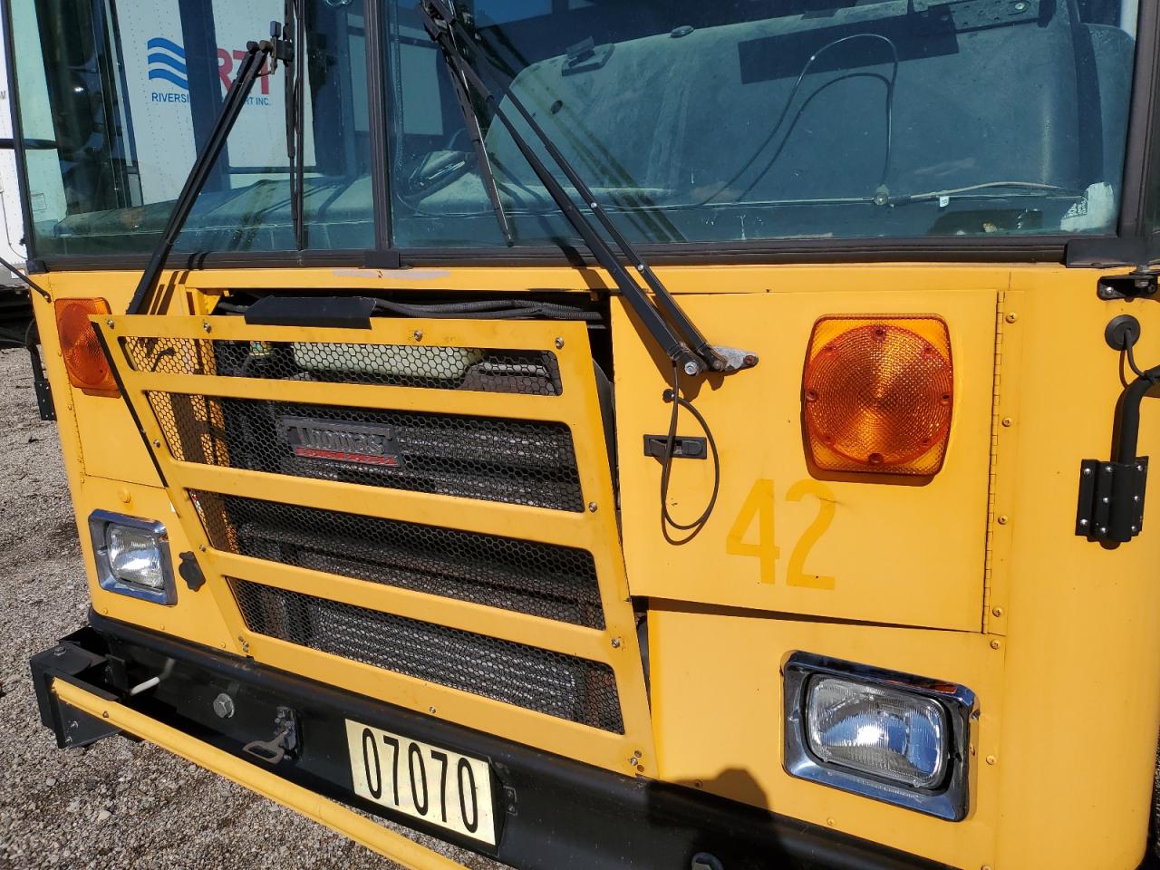 Lot #3280285966 2011 THOMAS SAF-T-LINER HDX