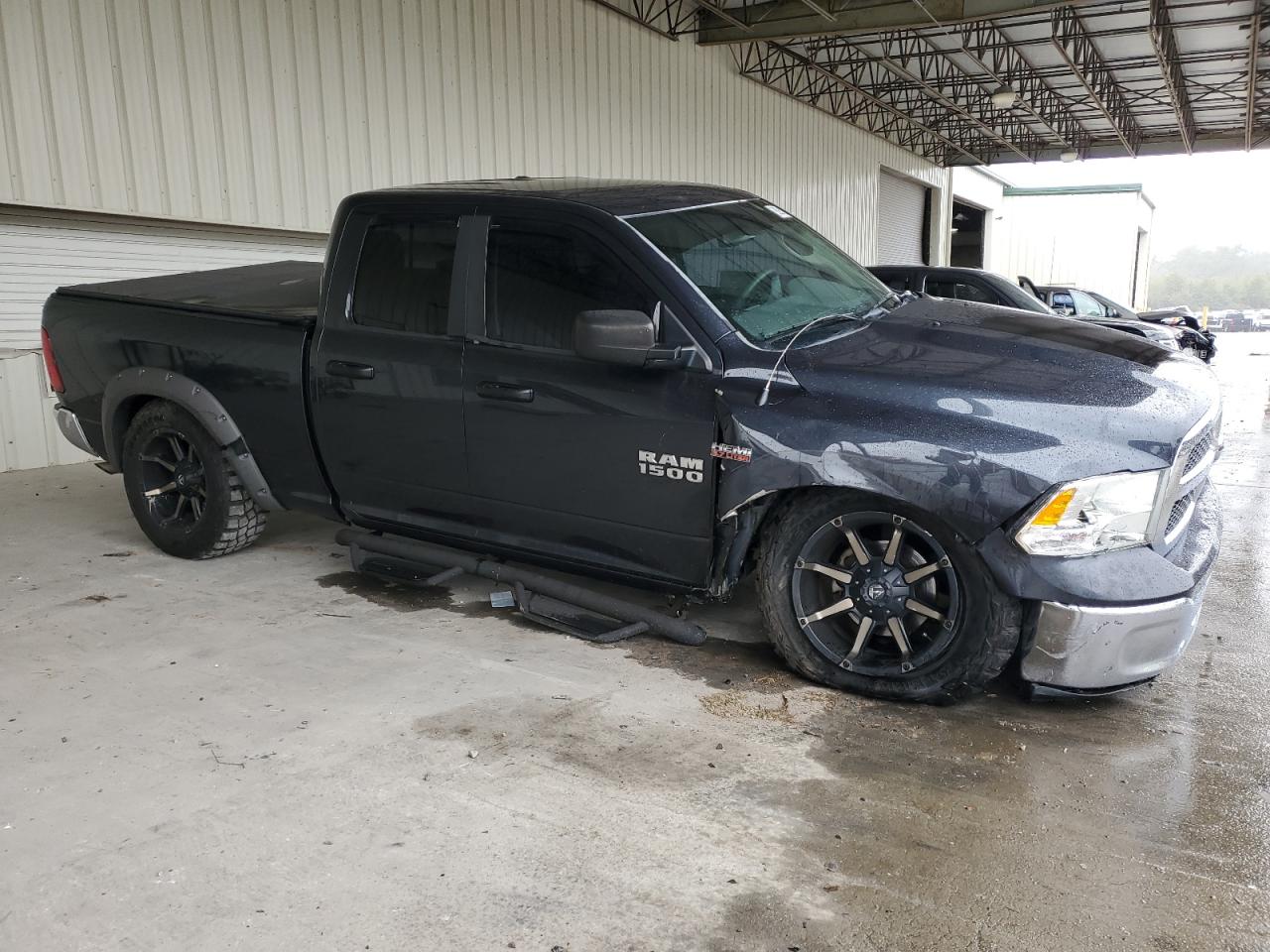 RAM 1500 SLT