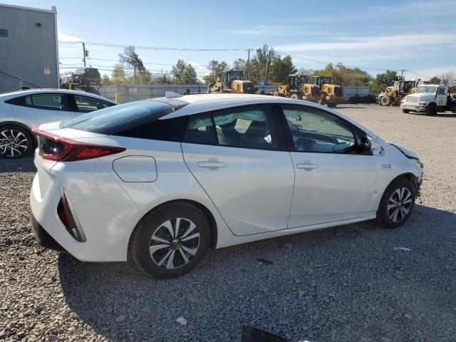 2018 TOYOTA PRIUS PRIM #3275635808