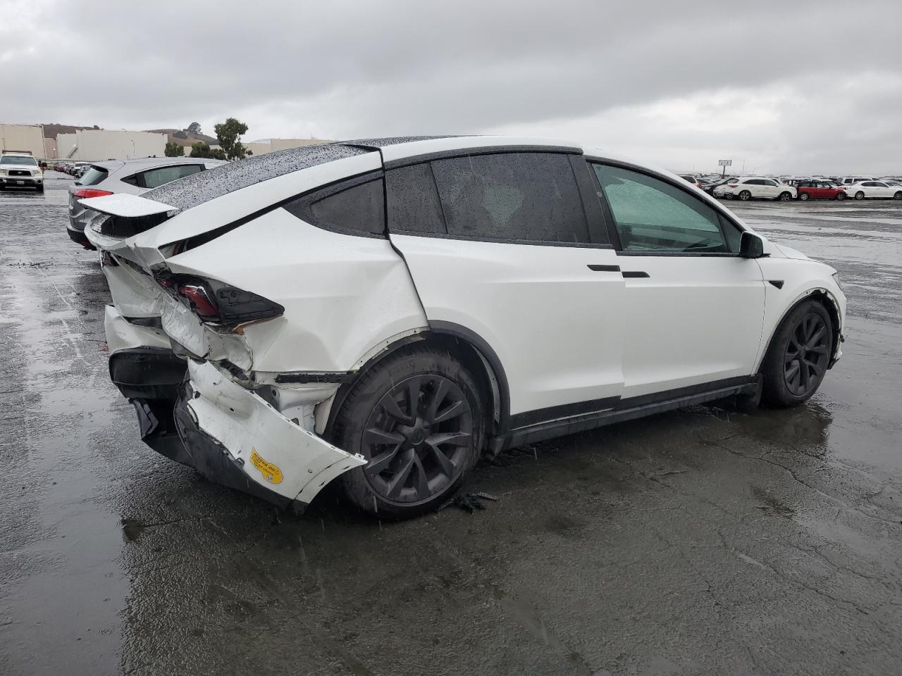 TESLA MODEL X