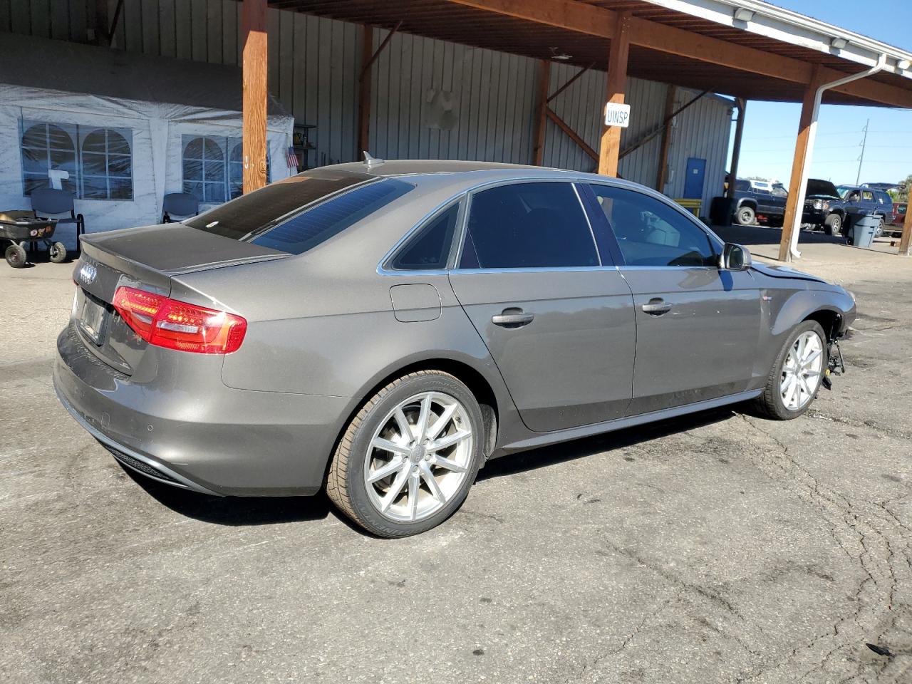 AUDI A4 PREMIUM PLUS
